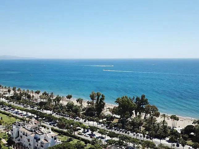 Linda Vista Beach Apartment Марбеля Екстериор снимка